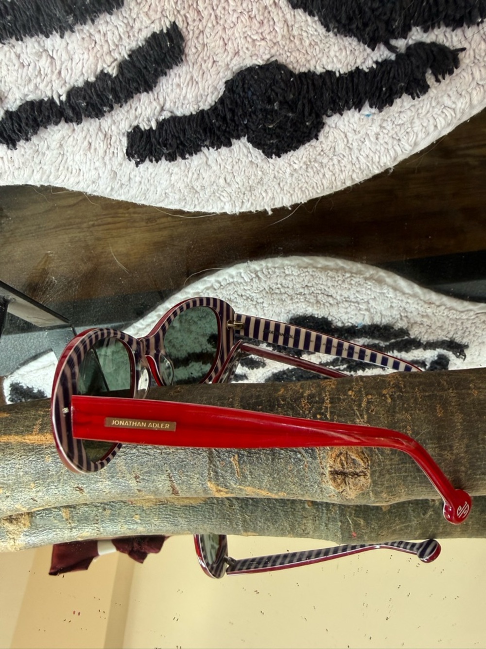 Jonathan Adler Red Cat-Eye Sunglasses with Striped Temples - Picture 4 of 6